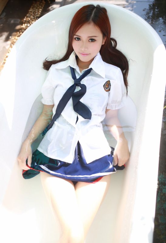 图片[2]-靓丽小美女羽住艺术写真集-醉猫网 - 专注于美图分享 - zuimw.com