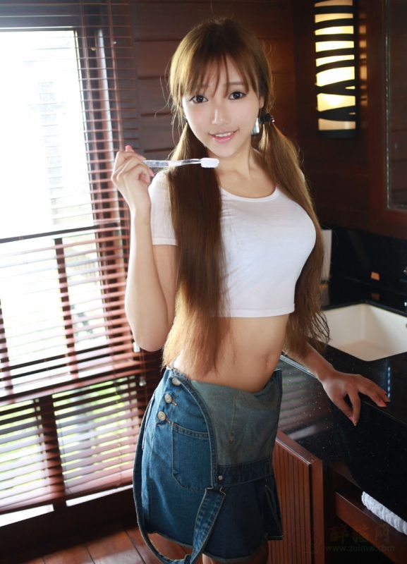 图片[24]-清纯系美女王馨瑶清凉性感写真-醉猫网 - 专注于美图分享 - zuimw.com